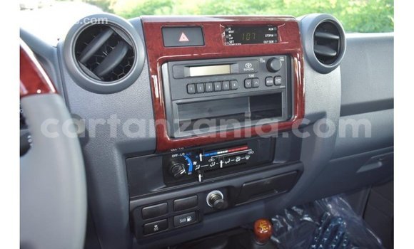 Buy Import Toyota Land Cruiser Other Car in Import - Dubai in Arusha Buy Import Toyota Land Cruiser Other Car in Import - Dubai in Arusha