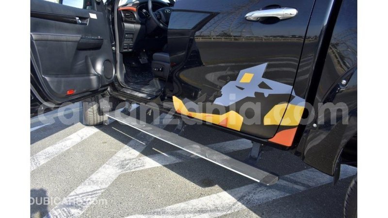 Big with watermark toyota hilux arusha import dubai 7821