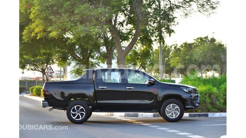 Big with watermark toyota hilux arusha import dubai 7823