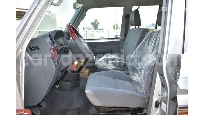 Big with watermark toyota land cruiser arusha import dubai 7825
