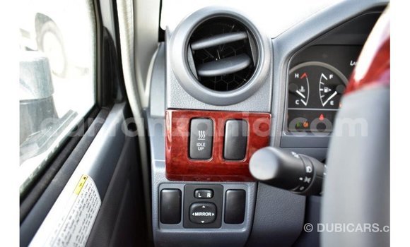 Buy Import Toyota Land Cruiser Other Car in Import - Dubai in Arusha Buy Import Toyota Land Cruiser Other Car in Import - Dubai in Arusha