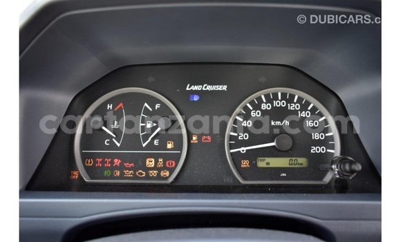 Buy Import Toyota Land Cruiser Other Car in Import - Dubai in Arusha Buy Import Toyota Land Cruiser Other Car in Import - Dubai in Arusha
