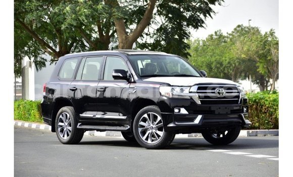 Buy Import Toyota Land Cruiser Black Car in Import - Dubai in Arusha Buy Import Toyota Land Cruiser Black Car in Import - Dubai in Arusha
