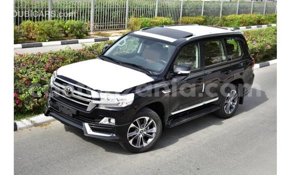 Buy Import Toyota Land Cruiser Black Car in Import - Dubai in Arusha Buy Import Toyota Land Cruiser Black Car in Import - Dubai in Arusha