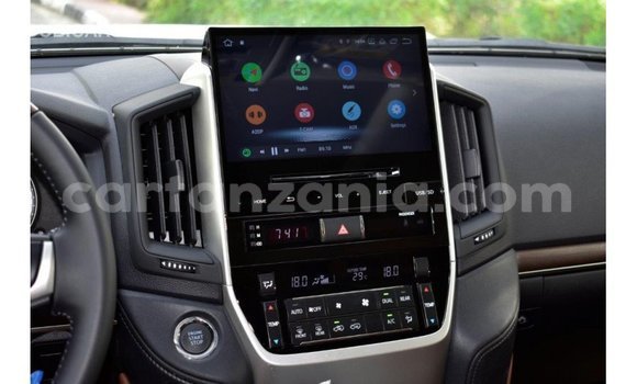 Buy Import Toyota Land Cruiser Black Car in Import - Dubai in Arusha Buy Import Toyota Land Cruiser Black Car in Import - Dubai in Arusha