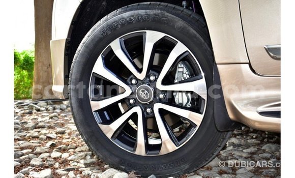 Buy Import Toyota Land Cruiser Other Car in Import - Dubai in Arusha Buy Import Toyota Land Cruiser Other Car in Import - Dubai in Arusha