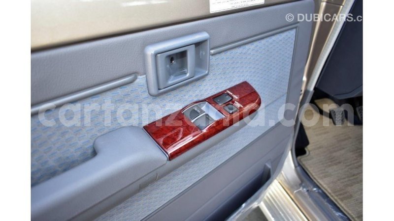 Big with watermark toyota land cruiser arusha import dubai 7829