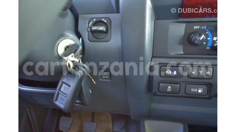 Big with watermark toyota land cruiser arusha import dubai 7829