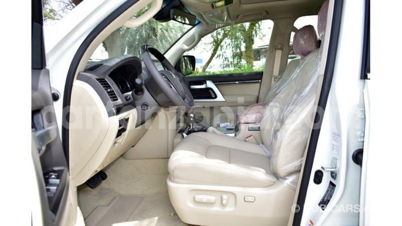 Big with watermark toyota land cruiser arusha import dubai 7832