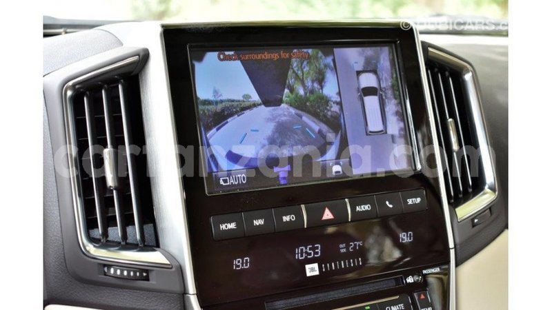 Big with watermark toyota land cruiser arusha import dubai 7832