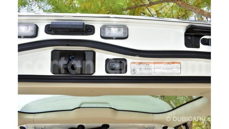 Big with watermark toyota land cruiser arusha import dubai 7832