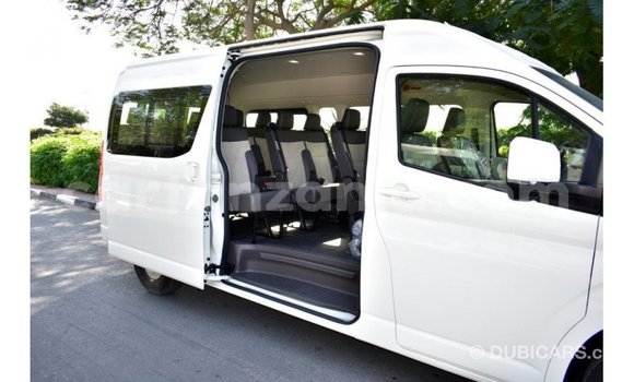 Buy Import Toyota Hiace White Car in Import - Dubai in Arusha Buy Import Toyota Hiace White Car in Import - Dubai in Arusha