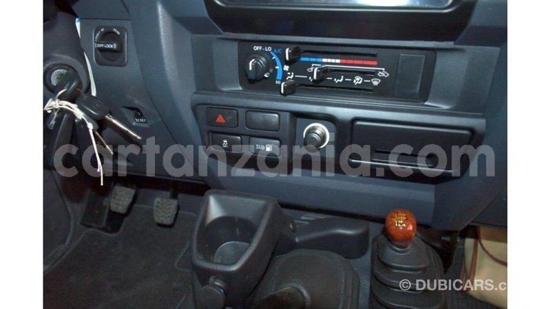 Big with watermark toyota land cruiser arusha import dubai 7834