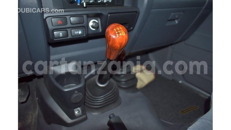 Big with watermark toyota land cruiser arusha import dubai 7834