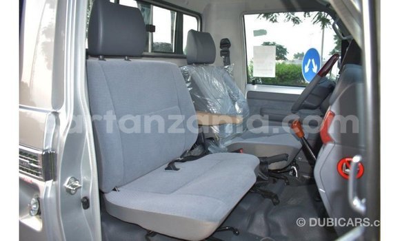 Nunua Imported Toyota Land Cruiser Nyingine Gari ndani ya Import - Dubai nchini Arusha Nunua Imported Toyota Land Cruiser Nyingine Gari ndani ya Import - Dubai nchini Arusha