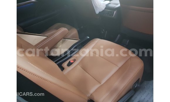 Buy Import Toyota Highlander Black Car in Import - Dubai in Arusha Buy Import Toyota Highlander Black Car in Import - Dubai in Arusha