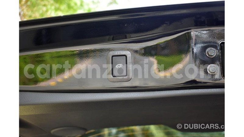 Big with watermark toyota highlander arusha import dubai 7835