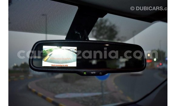 Buy Import Toyota Hiace White Car in Import - Dubai in Arusha Buy Import Toyota Hiace White Car in Import - Dubai in Arusha