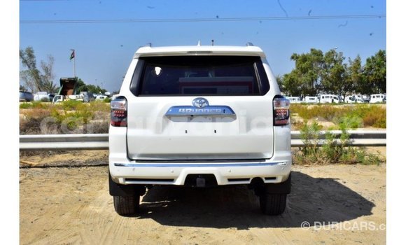 Buy Import Toyota 4Runner White Car in Import - Dubai in Arusha Buy Import Toyota 4Runner White Car in Import - Dubai in Arusha