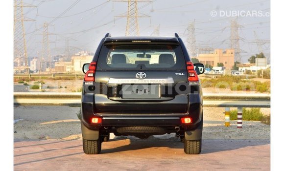 Nunua Imported Toyota Prado Nyeusi Gari ndani ya Import - Dubai nchini Arusha Nunua Imported Toyota Prado Nyeusi Gari ndani ya Import - Dubai nchini Arusha