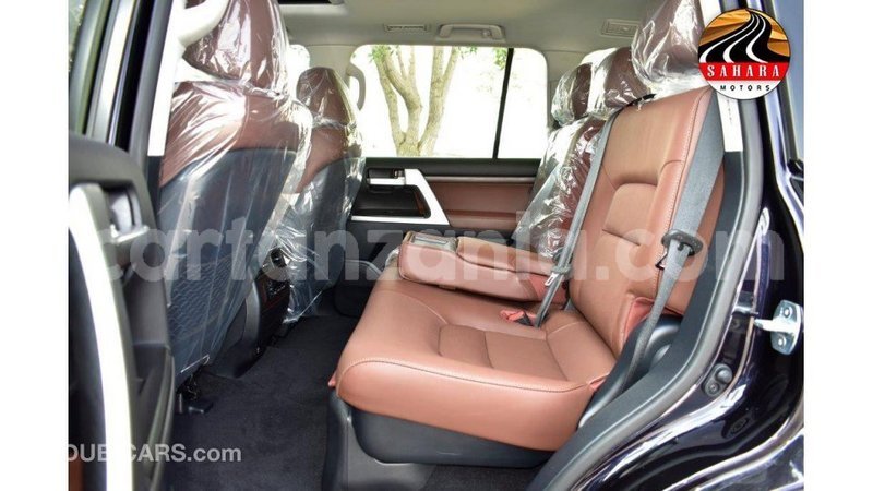 Big with watermark toyota land cruiser arusha import dubai 7845