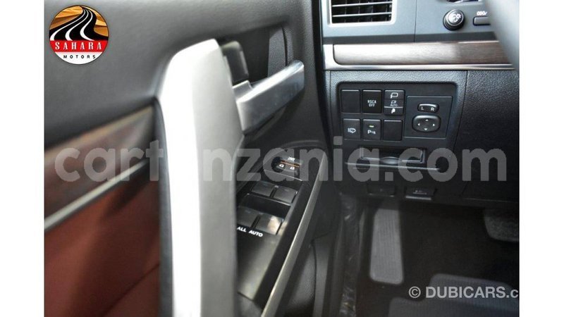 Big with watermark toyota land cruiser arusha import dubai 7845