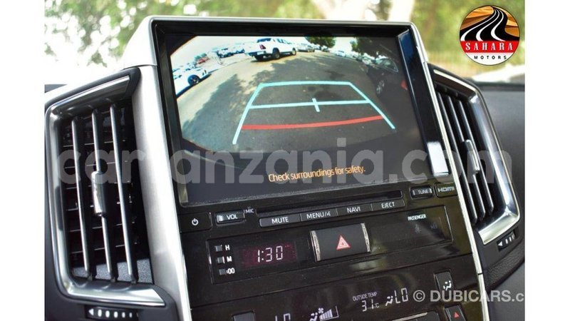 Big with watermark toyota land cruiser arusha import dubai 7845