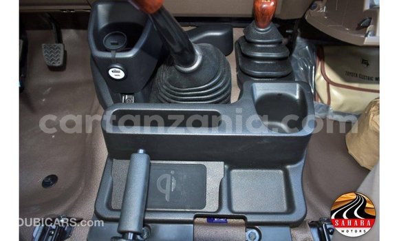 Buy Import Toyota Land Cruiser Other Car in Import - Dubai in Arusha Buy Import Toyota Land Cruiser Other Car in Import - Dubai in Arusha