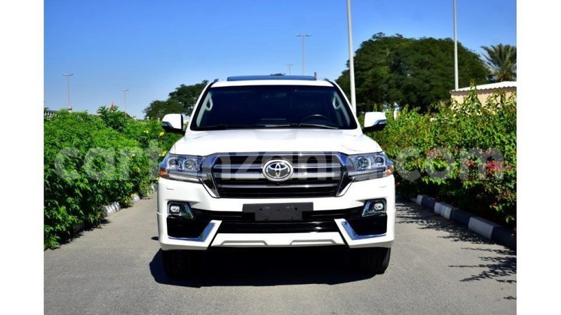Big with watermark toyota land cruiser arusha import dubai 7850