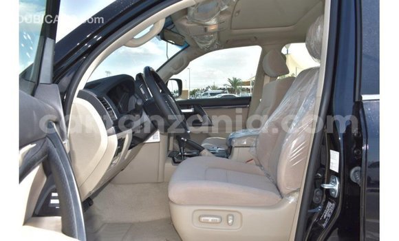 Buy Import Toyota Land Cruiser Black Car in Import - Dubai in Arusha Buy Import Toyota Land Cruiser Black Car in Import - Dubai in Arusha