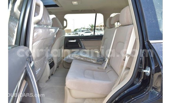 Buy Import Toyota Land Cruiser Black Car in Import - Dubai in Arusha Buy Import Toyota Land Cruiser Black Car in Import - Dubai in Arusha