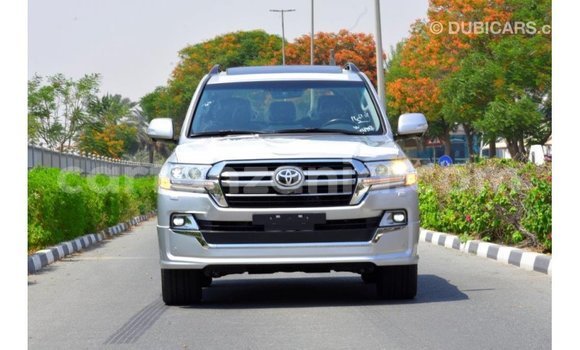 Buy Import Toyota Land Cruiser Other Car in Import - Dubai in Arusha Buy Import Toyota Land Cruiser Other Car in Import - Dubai in Arusha