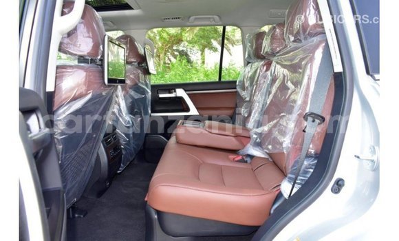 Buy Import Toyota Land Cruiser Other Car in Import - Dubai in Arusha Buy Import Toyota Land Cruiser Other Car in Import - Dubai in Arusha