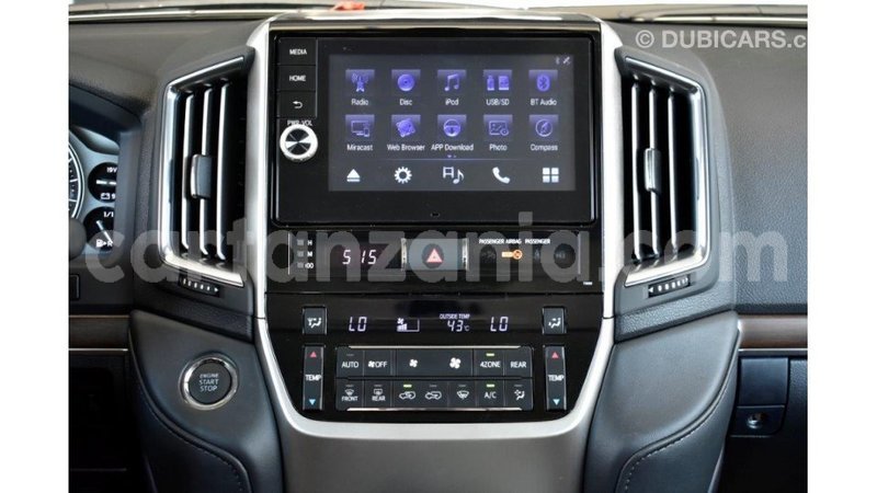 Big with watermark toyota land cruiser arusha import dubai 7853