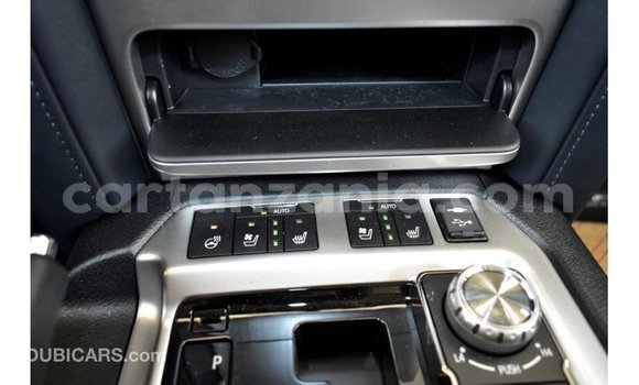 Buy Import Toyota Land Cruiser Other Car in Import - Dubai in Arusha Buy Import Toyota Land Cruiser Other Car in Import - Dubai in Arusha