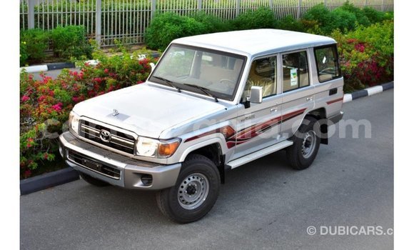 Buy Import Toyota Land Cruiser Other Car in Import - Dubai in Arusha Buy Import Toyota Land Cruiser Other Car in Import - Dubai in Arusha