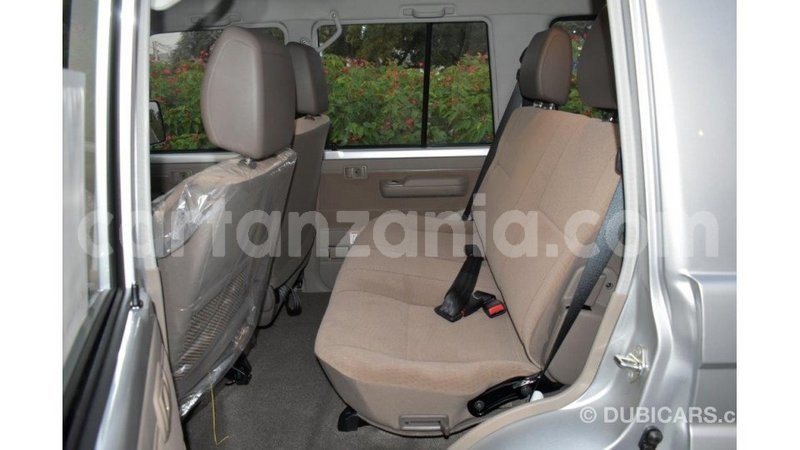 Big with watermark toyota land cruiser arusha import dubai 7855