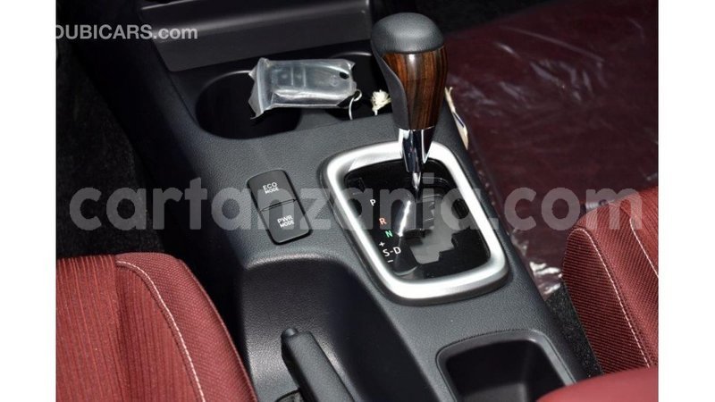 Big with watermark toyota hilux arusha import dubai 7856