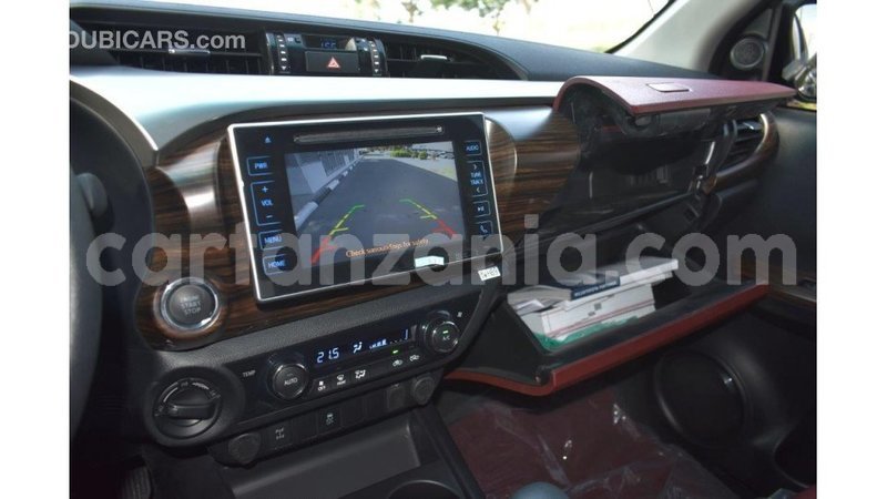 Big with watermark toyota hilux arusha import dubai 7856