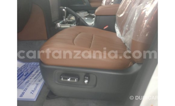 Buy Import Toyota Land Cruiser White Car in Import - Dubai in Arusha Buy Import Toyota Land Cruiser White Car in Import - Dubai in Arusha