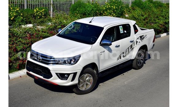 Buy Import Toyota Hilux White Car in Import - Dubai in Arusha Buy Import Toyota Hilux White Car in Import - Dubai in Arusha