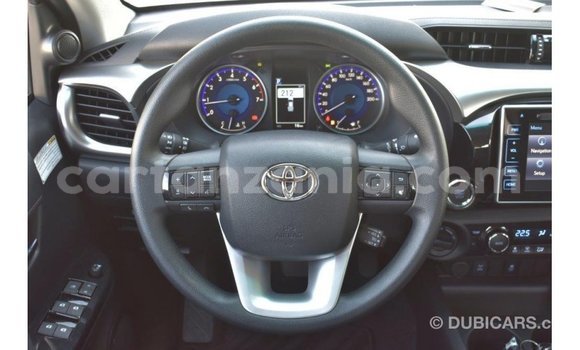 Buy Import Toyota Hilux White Car in Import - Dubai in Arusha Buy Import Toyota Hilux White Car in Import - Dubai in Arusha