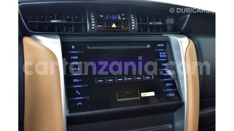 Big with watermark toyota fortuner arusha import dubai 7862