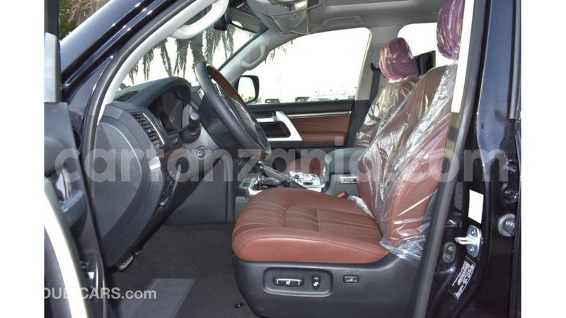 Big with watermark toyota land cruiser arusha import dubai 7863