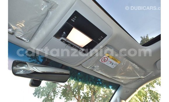 Buy Import Toyota Land Cruiser Black Car in Import - Dubai in Arusha Buy Import Toyota Land Cruiser Black Car in Import - Dubai in Arusha