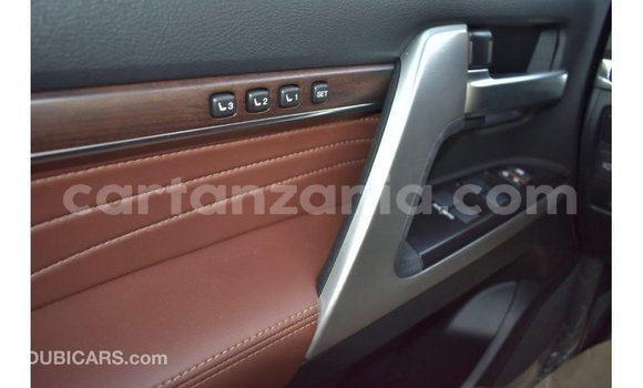 Buy Import Toyota Land Cruiser Black Car in Import - Dubai in Arusha Buy Import Toyota Land Cruiser Black Car in Import - Dubai in Arusha