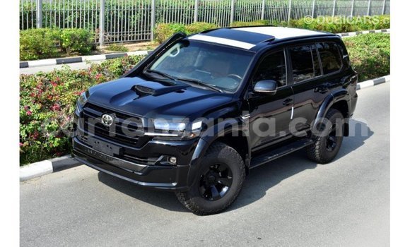 Nunua Imported Toyota Land Cruiser Nyeusi Gari ndani ya Import - Dubai nchini Arusha Nunua Imported Toyota Land Cruiser Nyeusi Gari ndani ya Import - Dubai nchini Arusha