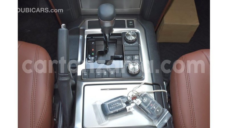 Big with watermark toyota land cruiser arusha import dubai 7868