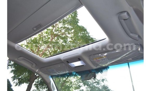Nunua Imported Toyota Land Cruiser Nyeusi Gari ndani ya Import - Dubai nchini Arusha Nunua Imported Toyota Land Cruiser Nyeusi Gari ndani ya Import - Dubai nchini Arusha