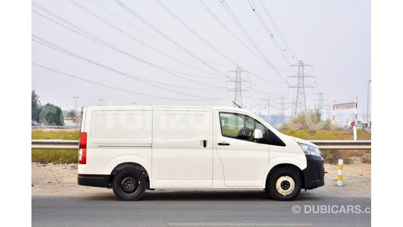 Big with watermark toyota hiace arusha import dubai 7870
